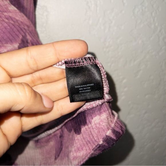 Madison Grey Purple Ombré Floral Tie Top Size XXL‎ - Picture 6 of 6